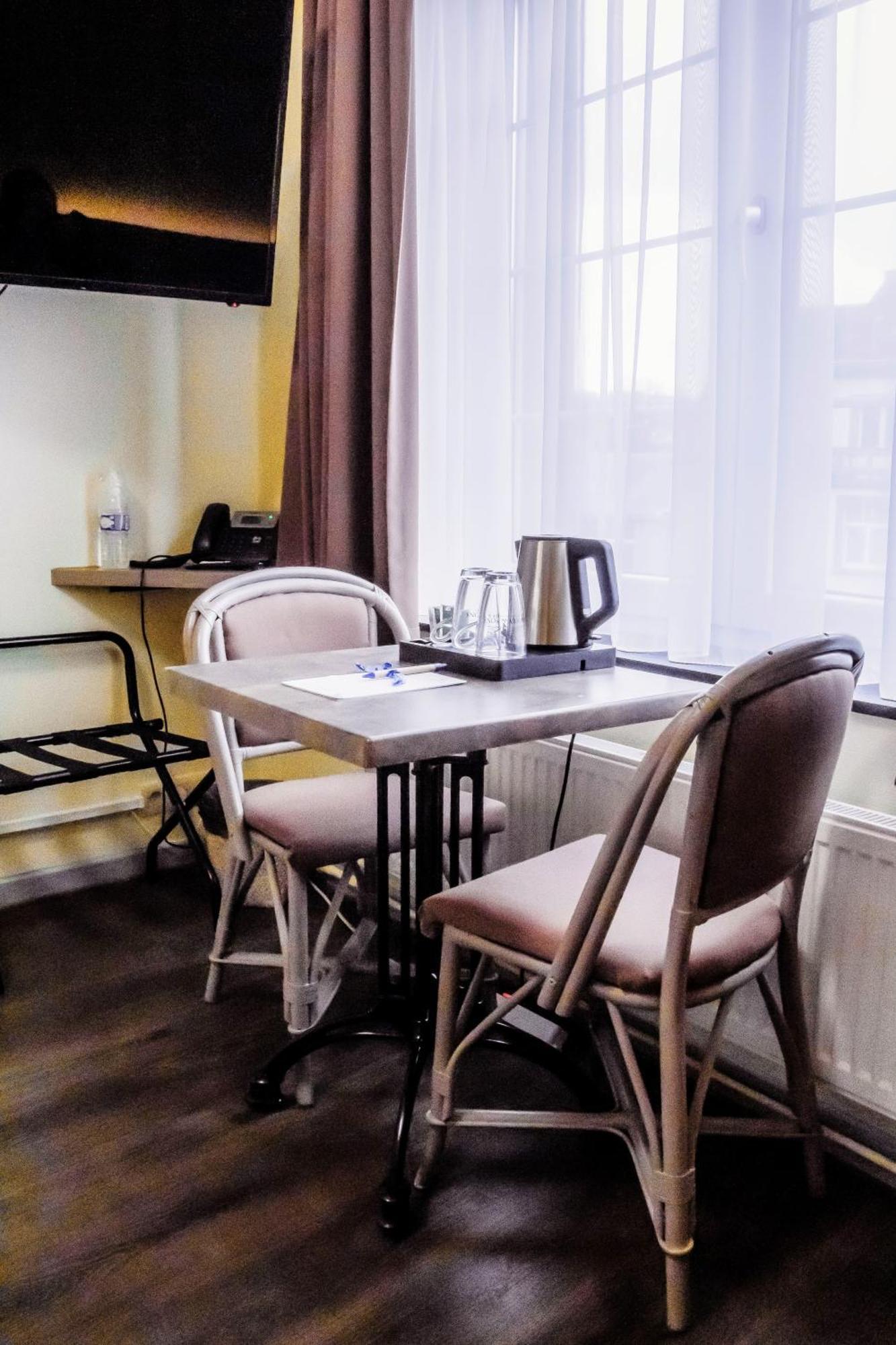Hotel Des Postes ホッファライズ 部屋 写真